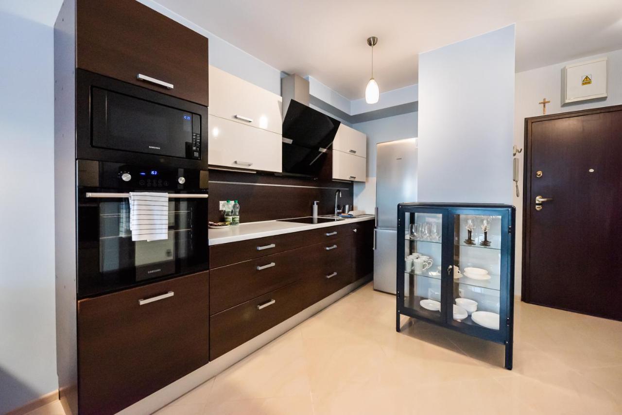 Wola Pleasure Place Apartment Varsó Kültér fotó
