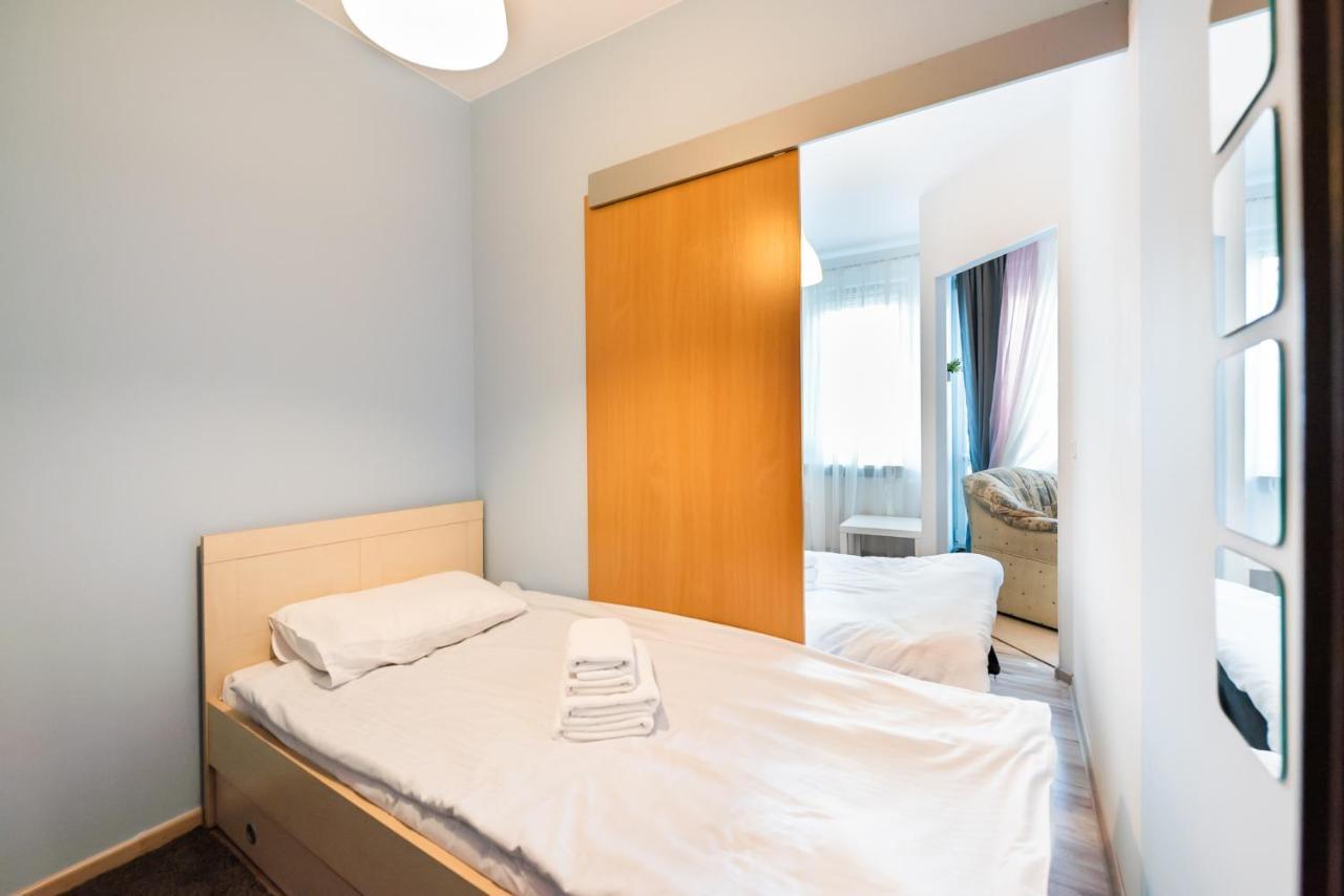 Wola Pleasure Place Apartment Varsó Kültér fotó
